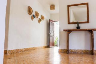 Casa Loreta, sleeps 12, close sea - Loreto - 4