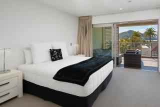 Luxury Waterfront Apartment - Abode No 1 - Picton - 2