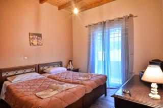 Elizabeth Country House - Ágios Matthaíos - 7
