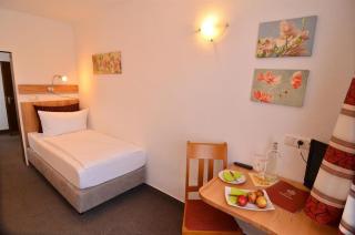 Landhotel Hohmann - Hilders - 6