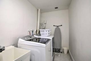 Stunning 4 Bedrooms House with Pool 6mins to Ocean - Fort Lauderdale - 3