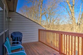 Walk-In Branson West Condo with Balcony, Pool Access - Branson West - 8