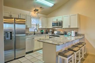 Walk-In Branson West Condo with Balcony, Pool Access - Branson West - 2