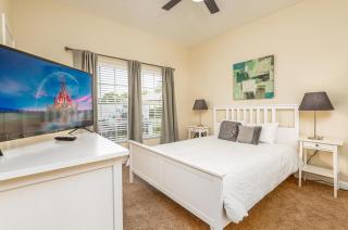 Spetacular TownHome With Private Pool close to Disney 8919PP - 2
