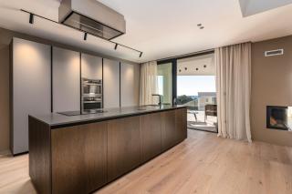 Luxury Villa Aruna - 1