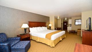 Holiday Inn Express Hotel & Suites Fort Atkinson by IHG - Fort Atkinson - 3