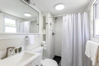 Modern Duplex Downtown AC Walkable - Traverse City - 5