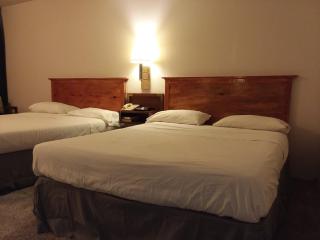 Americas Best Value Inn Laramie - Laramie - 4