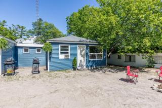 Beachside Cabins - Wasaga Beach - 0