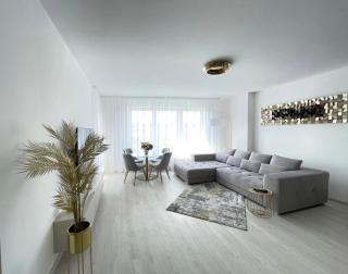 New Luxury City centre apartment with panoramic view, free parking - Bratislava - 9