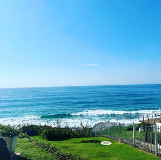 Sea front designer apartment - Ballito - 5