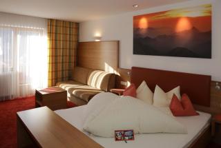 Hotel Garni Lawens - 7
