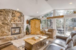 Lazy Bear Retreat - Mevers - 9