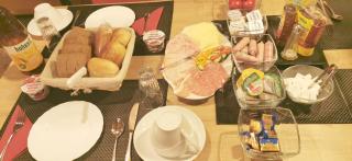 Land-Hotel Zum Schwan, Garni E-Ladestationen, -Spätanreise möglich-, Nähe Phantasialand Nähe Palmenparadies Euskirchen - 1