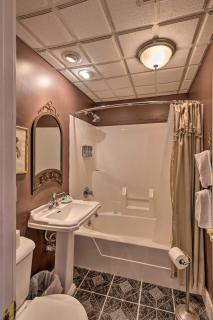 Pet-Friendly Apt 2 Blocks to Riverside Park! - Yankton - 2