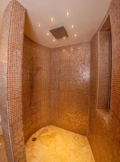 Diamante Beachfront Suites - San Pedro - 3