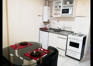 Departamento centrico sobre calle principal - San Miguel de Tucumán - 5