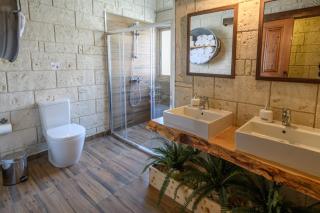 Vasiliou House - 8