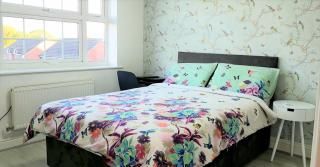 Relaxing En-suite Double Room - 7