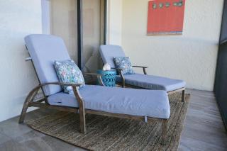 2 Bed South End Beachfront Condo at Popular Seawinds - Marco Island - 6