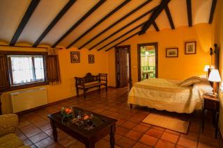 Hotel Bodega La Venta - Casas de los Pinos - 5
