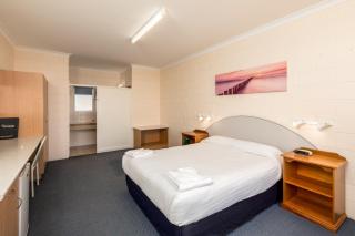 Blue Seas Motel - Port Lincoln - 9
