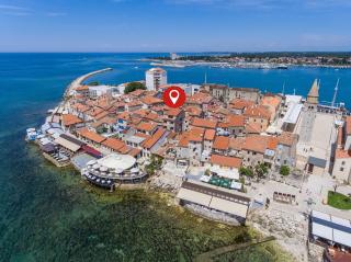 Old Town Apartments in Umag - 9