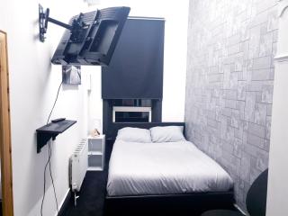 Townhouse 105 - Huddersfield - 7
