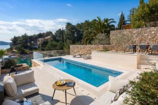 Beachfront Villa Grain of Salt with Pool - Vela Luka - 7