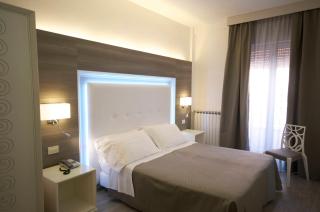 Hotel Crystal - 4