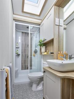 Bluebell Lodge - South Cerney - 4