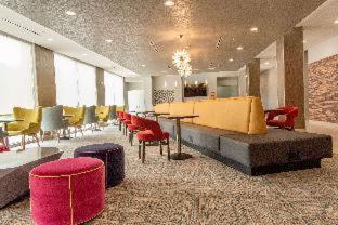 La Quinta Inn & Suites by Wyndham Lake City - Lake City - 5