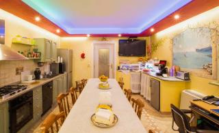 Elisart Guest House - 4