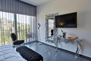 Crystal Hotel - 3