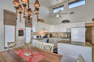 Furnished Deck, Beachfront Fun! Galveston Getaway - 4