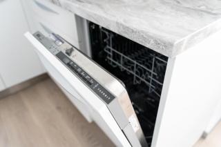 New Comfortable 2 Bedroom Cottage w/Big Terrace - 1