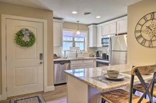 The Cozy Cottage with Lake Taneycomo Access! - Branson - 9