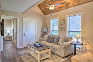 The Cozy Cottage with Lake Taneycomo Access! - 6