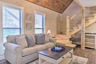 The Cozy Cottage with Lake Taneycomo Access! - Branson - 7