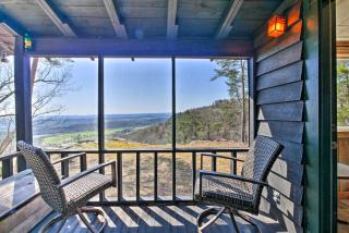 Secluded Ridgetop Hideaway with Valley Views! - Menlo - 0