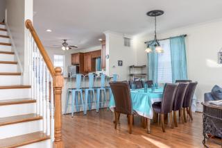Saint Louis Ave, Unit D - 6