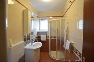 Holiday apartment with a balcony and sea view, just 300 metres from the beach - Bol - 5
