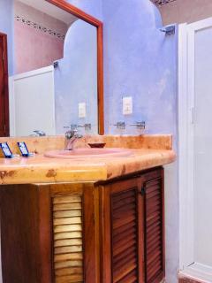 Sunrise Room in Stunning Villa Playacar Townhouse Stage 2 - Playa del Carmen - 3