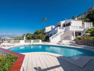 Great Son Bou Villa Casa Lucia 3 Bedroom Family Villa Large Spacious Pool Area Sea Views - 2