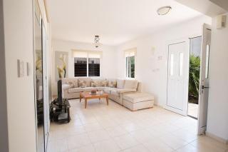 Villa Protaras Eos, Modern 3Bdr Protaras Villa With Pool, Short Walk To All Beachresort Centre - 2