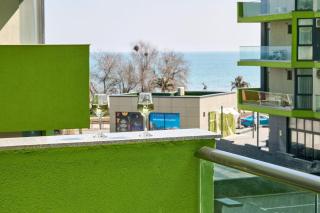 Seastar Apartment - Spa n Pools Beach Resort - Mamaia - 1