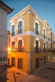 Day Off Suite&Hostel - Setúbal - 0