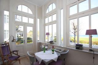 Villa Strandeck FeWo2 - strandnah, Meerblick, Balkon - Binz - 1