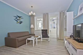 ruhige Lage im Ostseebad Göhren - Villa Möwe FeWo 03 - Göhren - 3