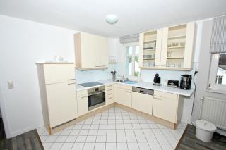 strandnahe Ferienwohnung in zentraler Lage - Residenz Strandeck FeWo 05 - Göhren - 4